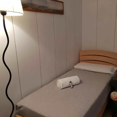 Casa Di Adel Guest house