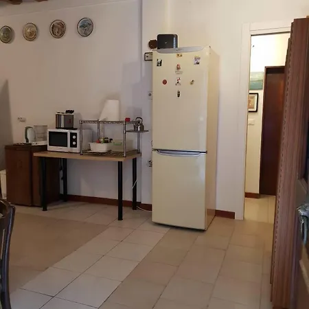 Guest house Casa Di Adel 3*