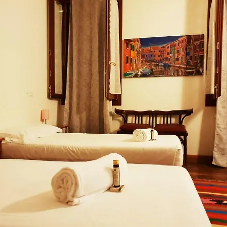 Casa Di Adel Guest house Venice