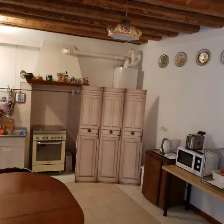 Guest house Casa Di Adel 3*