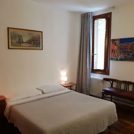 Guest house Casa Di Adel Venice
