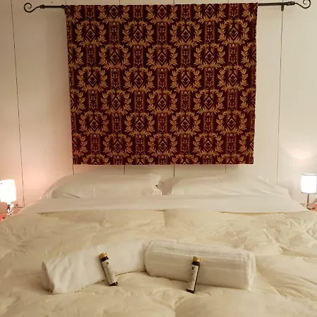 Casa Di Adel Guest house