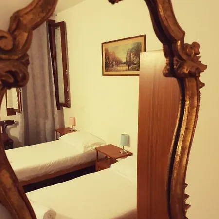Casa Di Adel 3*