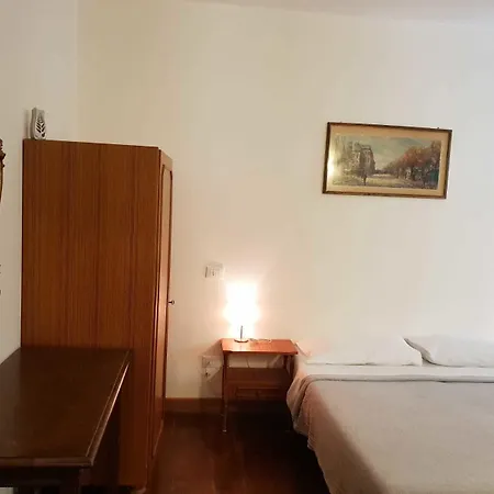 Casa Di Adel Πανσιόν